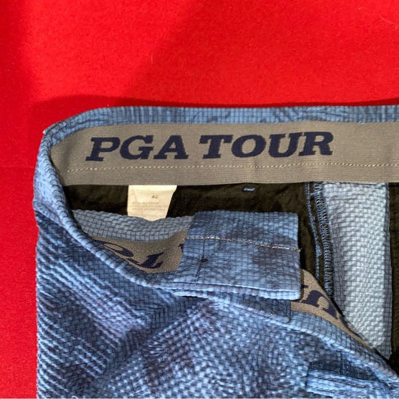 PGA Shorts - Picture 5 of 5